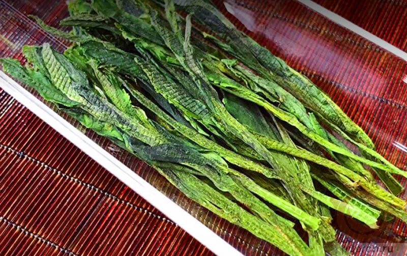 Зеленый чай Тайпин Хоу Куй (太平猴魁) Зеленый чай Тайпин Хоу Куй (太平猴魁)